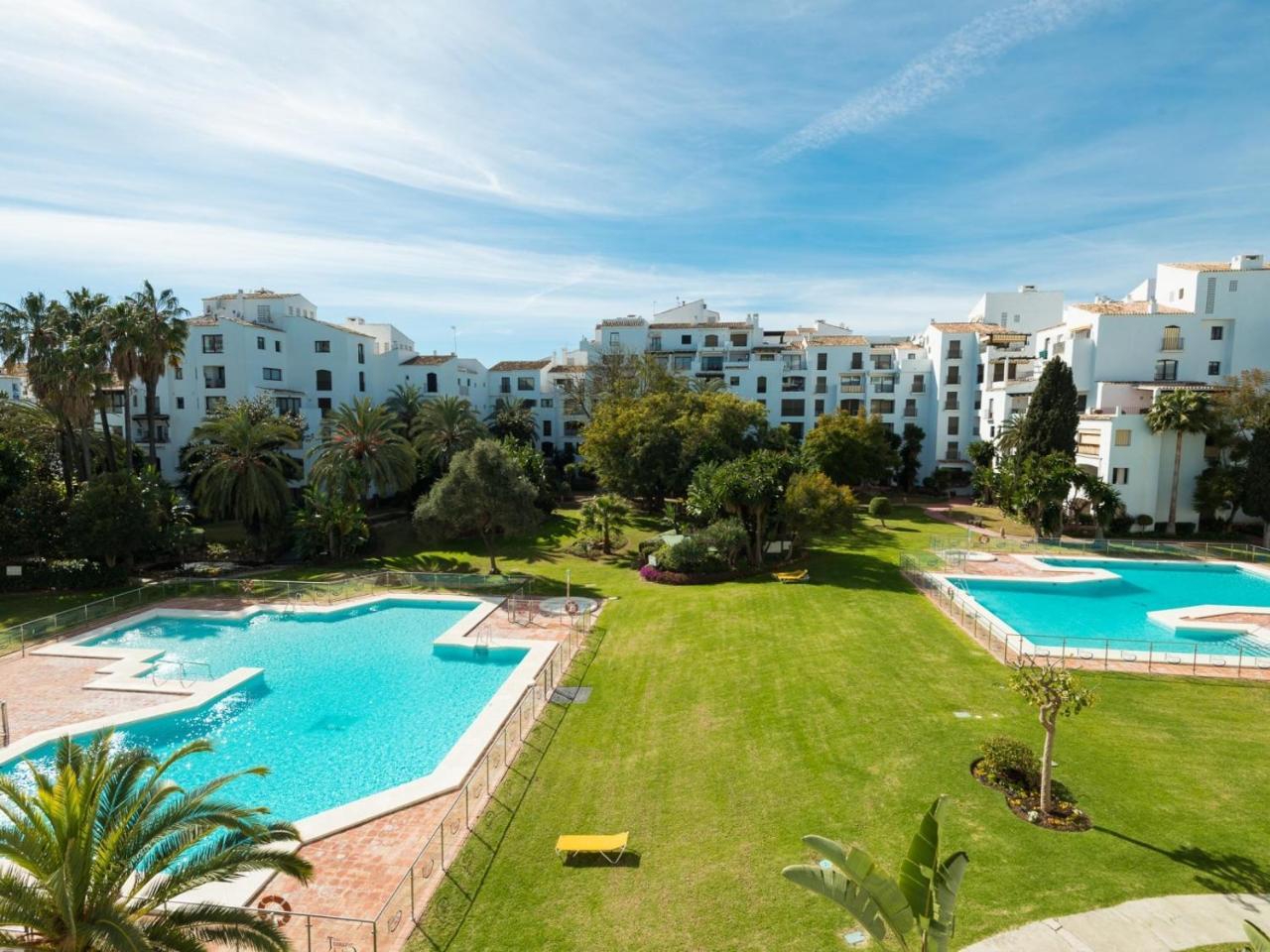 Vacation Marbella I Contemporary Central Apartment, Swimming-Pool, 24-7 Security, A Minute From The Marina, The Sea And Luxury Shopping 외부 사진